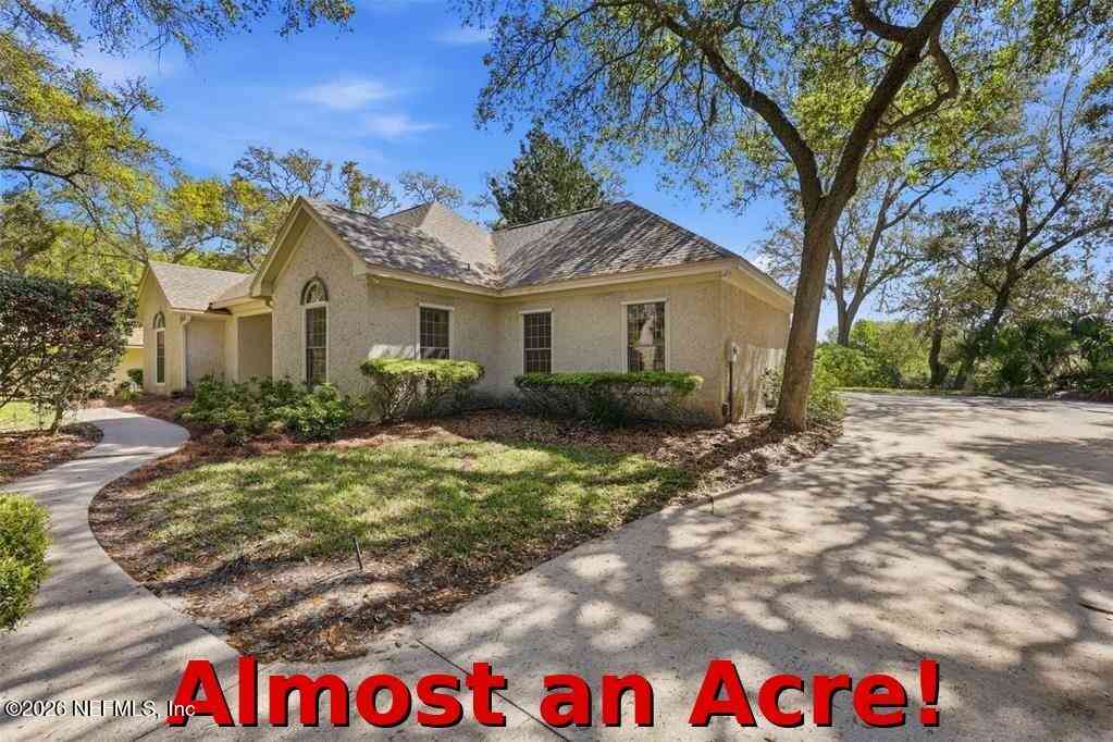 Homes For Sale - 2144 Lakeside Drive<br/> Fernandina Beach, FL 32034