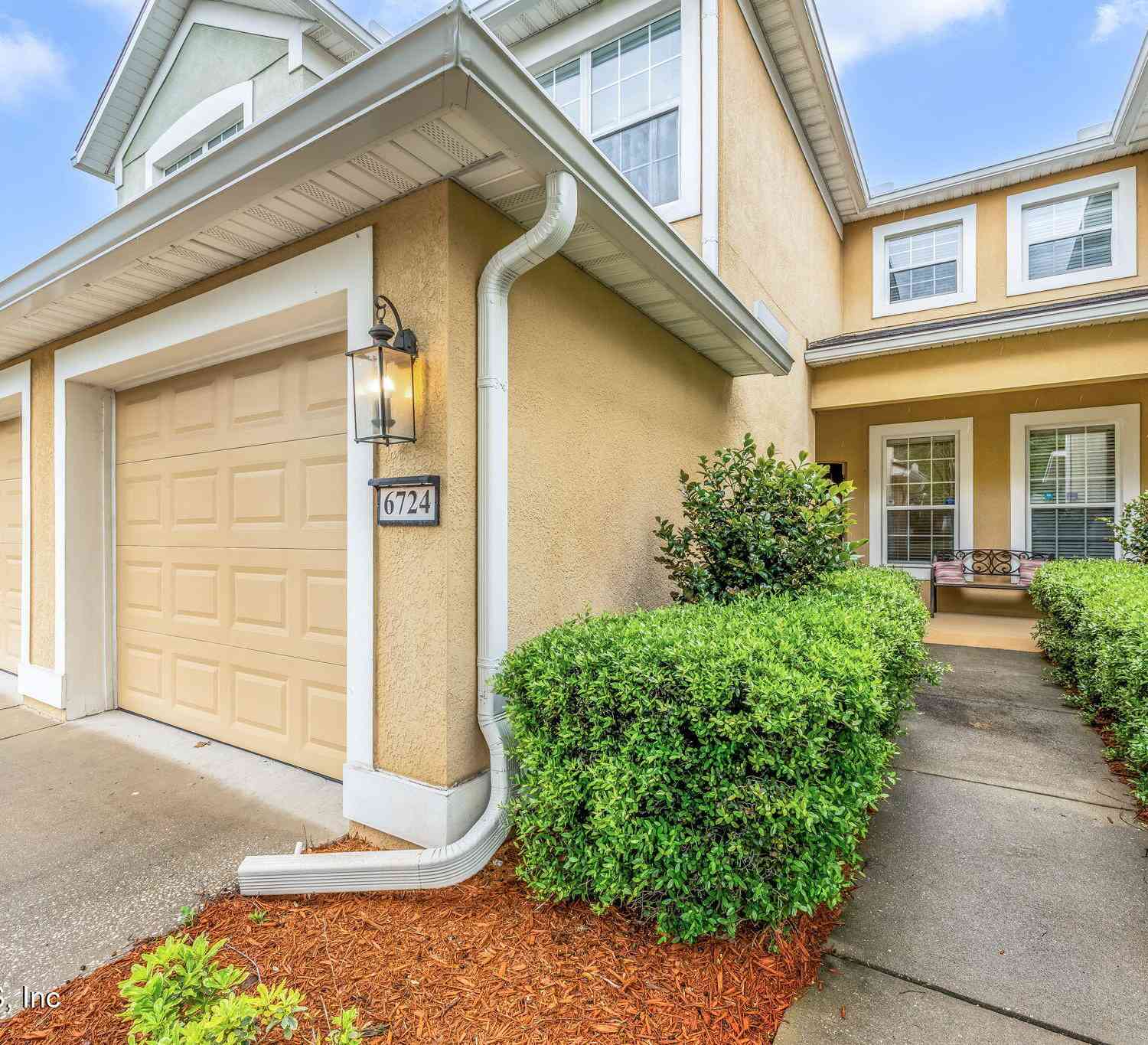 Condo For Sale - 6724 White Blossom Circle #35B<br/> Duval County, Jacksonville, FL 32258