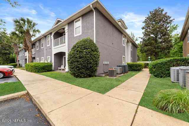 Condo For Sale - 7920 Merrill Road #102<br/> Duval County, Jacksonville, FL 32277