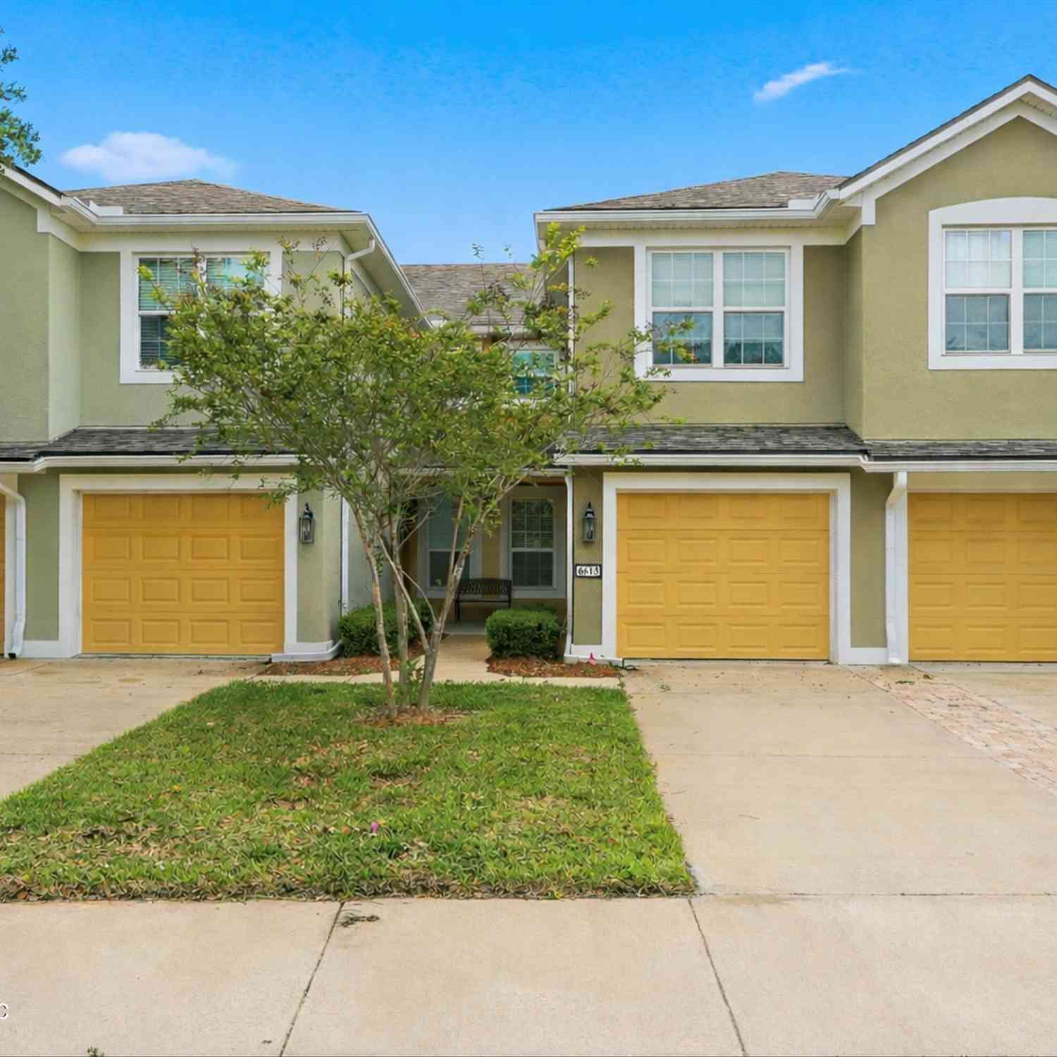 Condo For Sale - 6613 Shaded Rock Court<br/> Duval County, Jacksonville, FL 32258