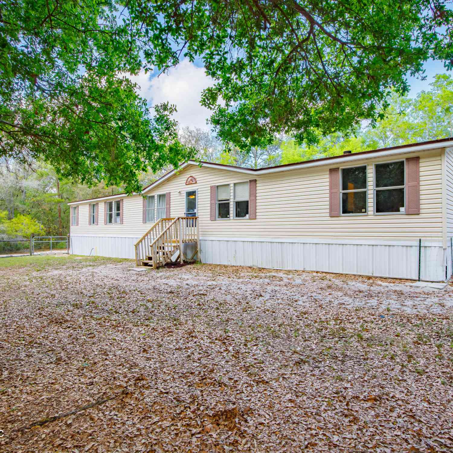 Mobile Home For Sale - 6656 Lovebird Court<br/> Keystone Heights, FL 32656
