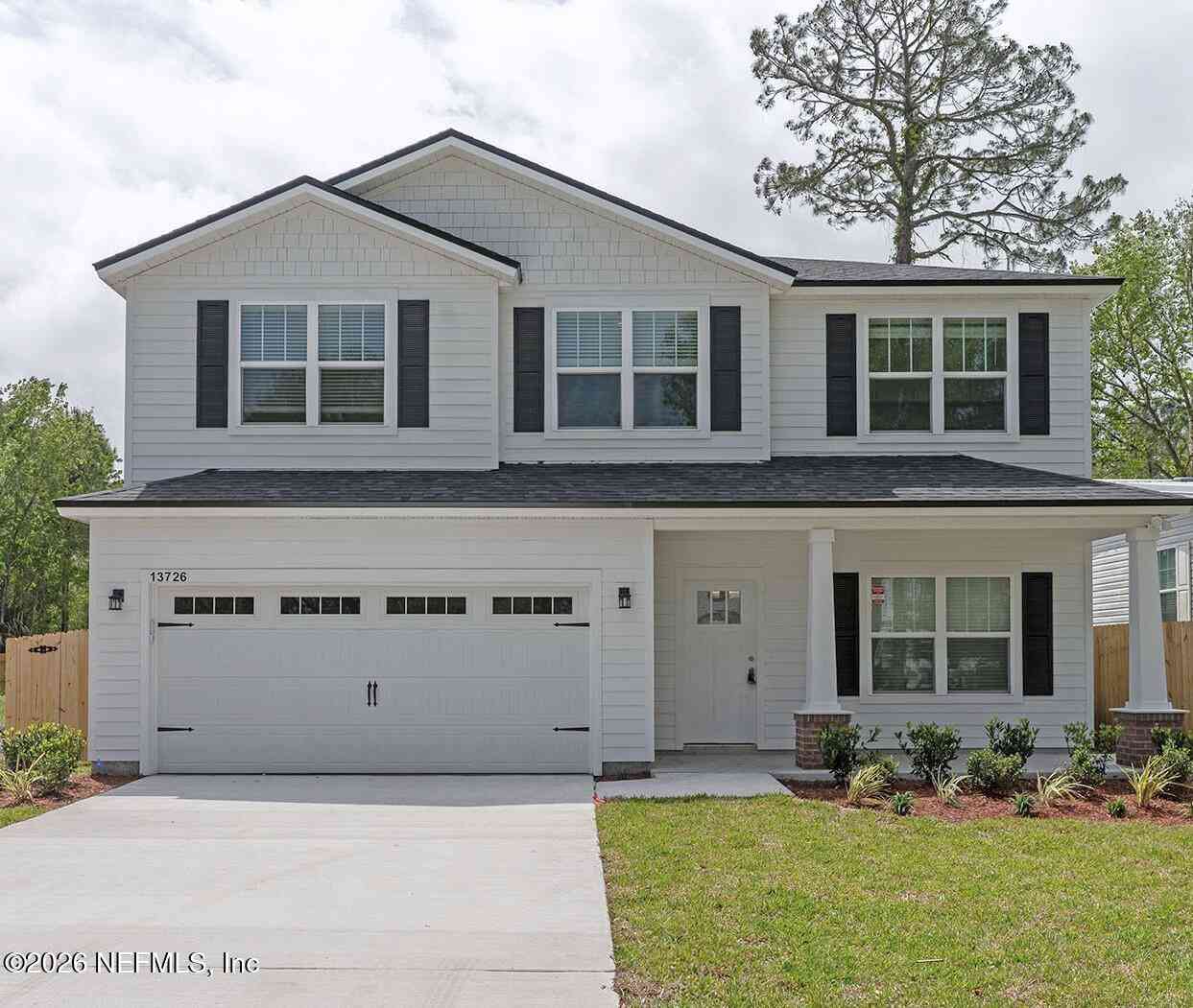 Homes For Sale - 13726 Gerona Drive<br/> Jacksonville, FL 32224