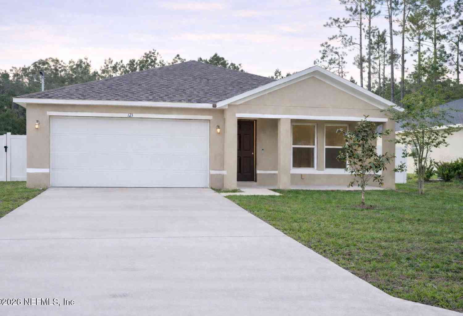 Homes For Sale - 123 Brunswick Lane<br/> Palm Coast, FL 32137