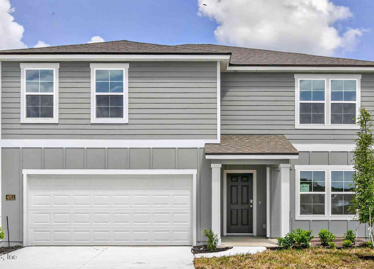 Homes For Sale - 4011 Yew Tree Road<br/> Jacksonville, FL 32218