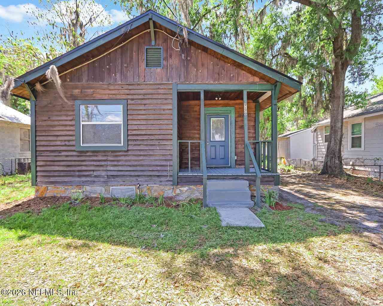 Homes For Sale - 9170 Madison Avenue<br/> Jacksonville, FL 32208