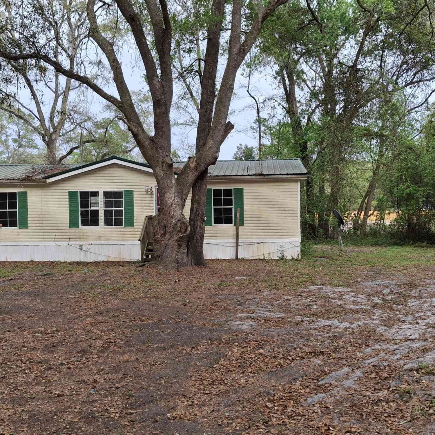 Mobile Home For Sale - 6097 Taylor Road<br/> Jacksonville, FL 32234