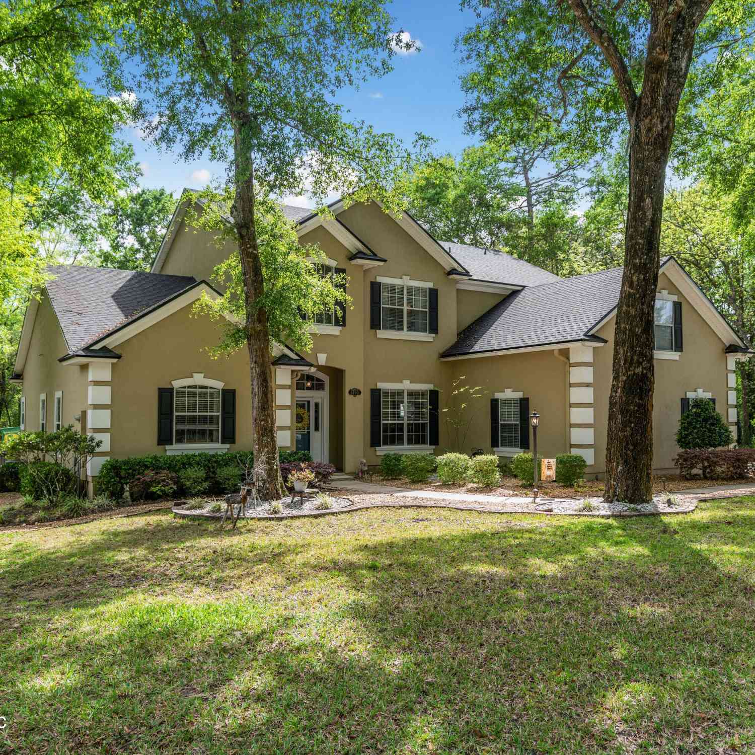 Homes For Sale - 1795 Colonial Drive<br/> Clay County, Green Cove Springs, FL 32043