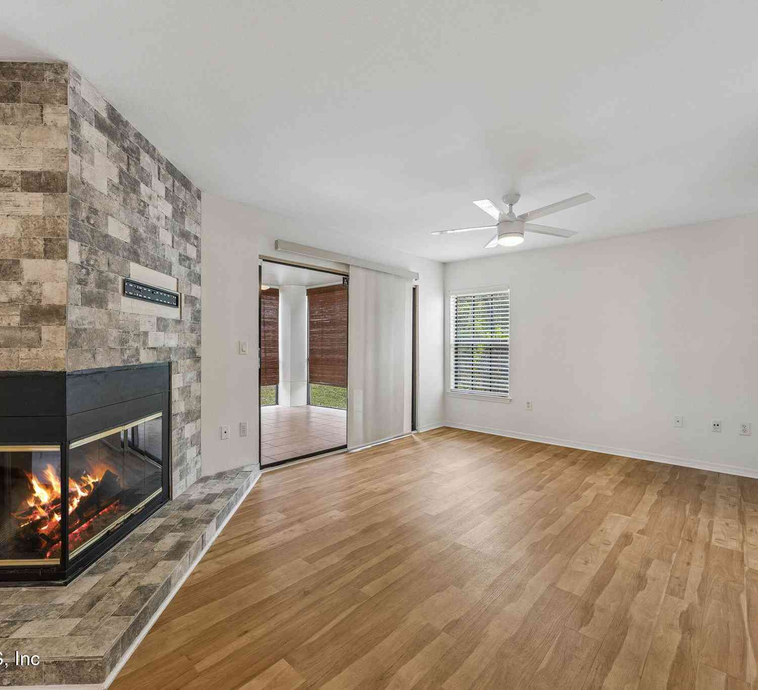 Condo For Sale - 10150 Belle Rive Boulevard #1109<br/> Duval County, Jacksonville, FL 32256