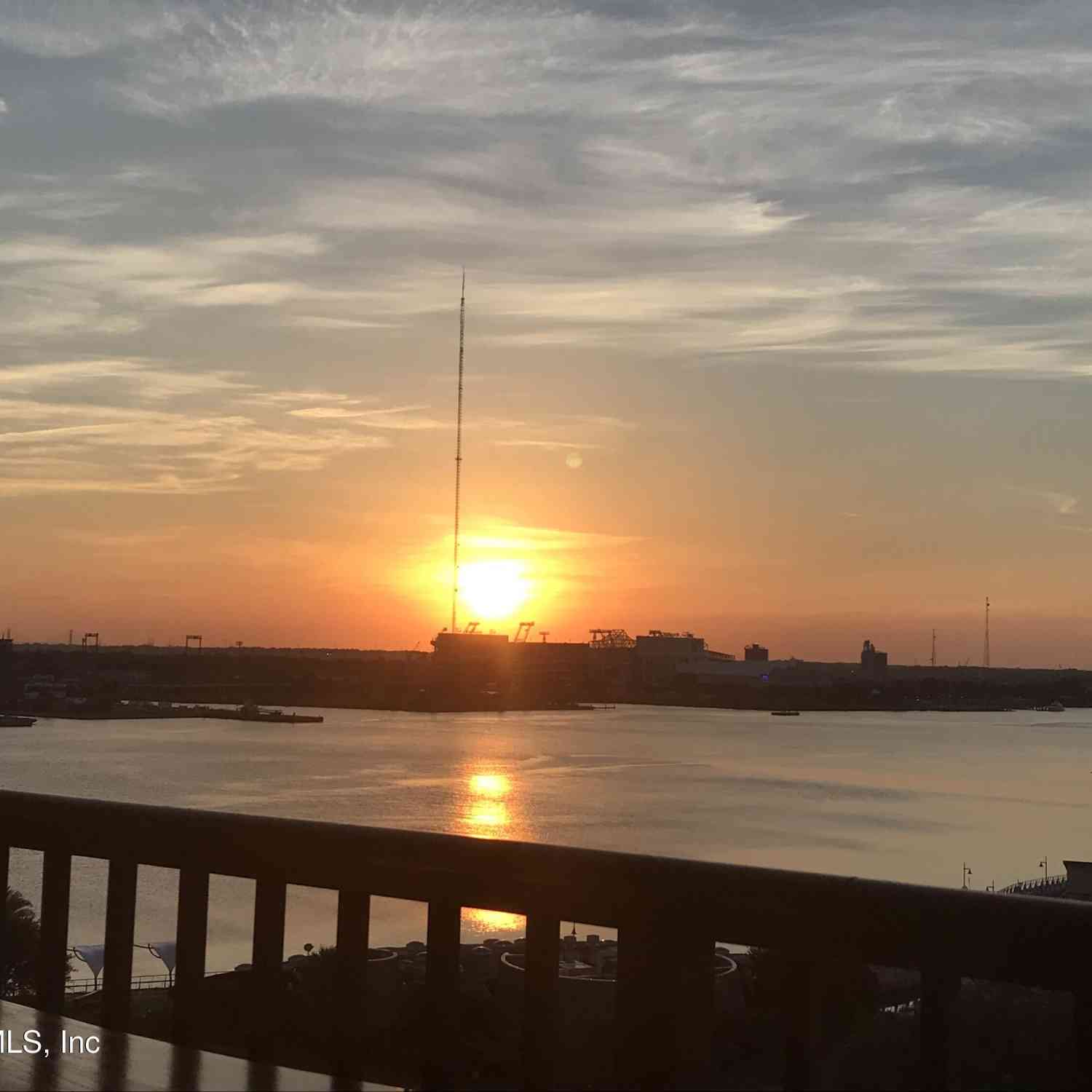 Condo For Sale - 1478 Riverplace Boulevard #507<br/> Duval County, Jacksonville, FL 32207