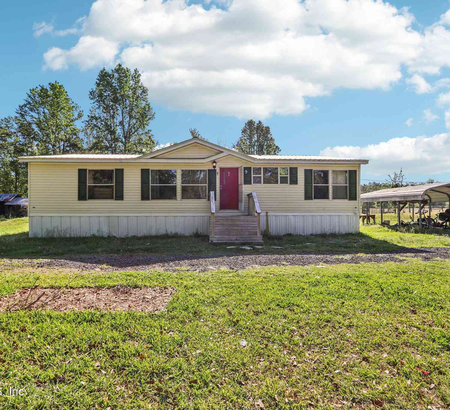 Mobile Home For Sale - 14070 John Williams Road<br/> Baker County, Sanderson, FL 32087
