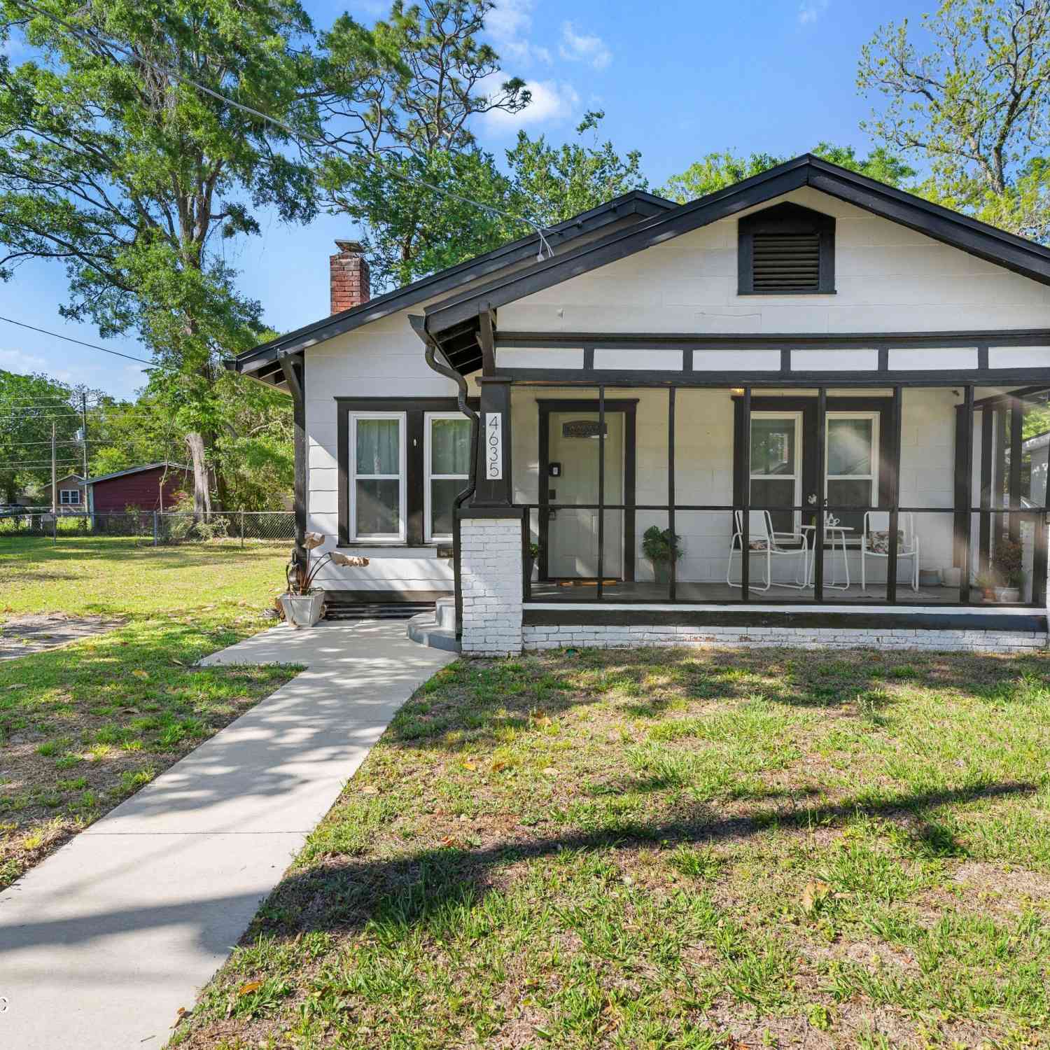 Homes For Sale - 4635 Hercules Avenue<br/> Jacksonville, FL 32205