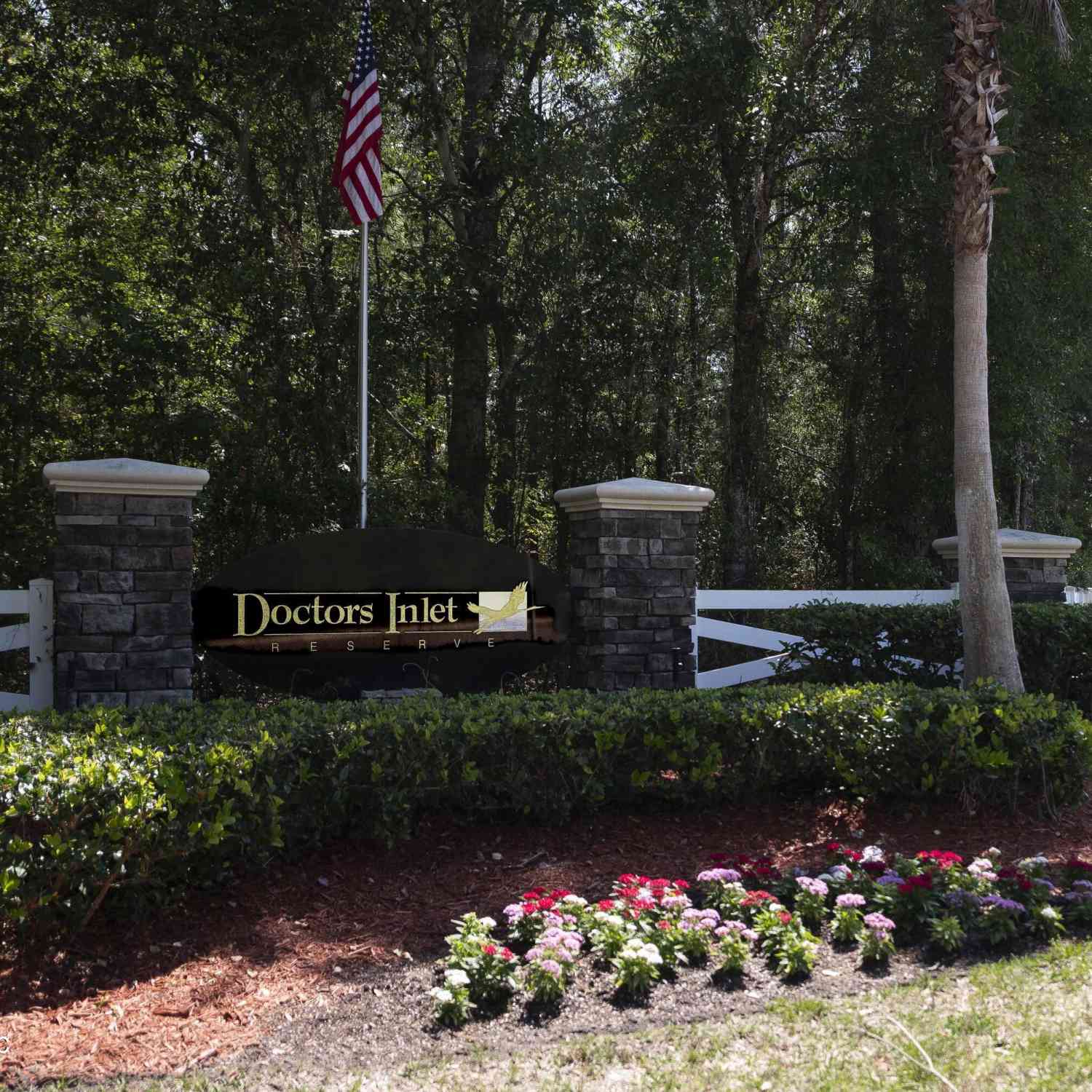 Homes For Sale - 1795 Hollow Glen Drive<br/> Middleburg, FL 32068