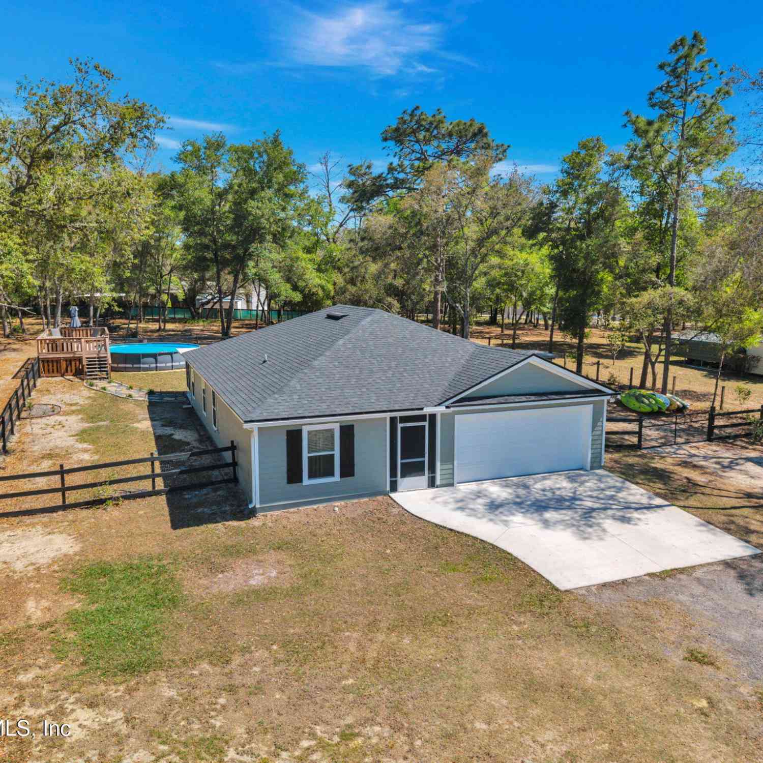 Homes For Sale - 5338 County Road 352<br/> Keystone Heights, FL 32656