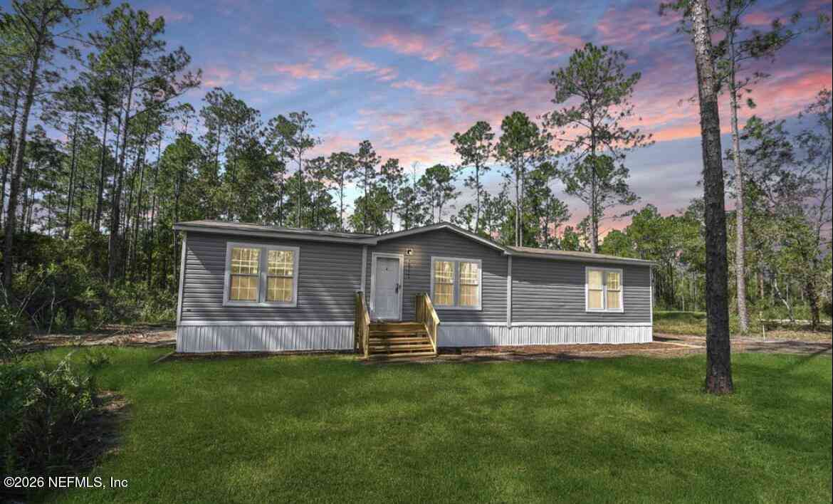 Homes For Sale - 10225 Kirchherr Avenue<br/> Hastings, FL 32145