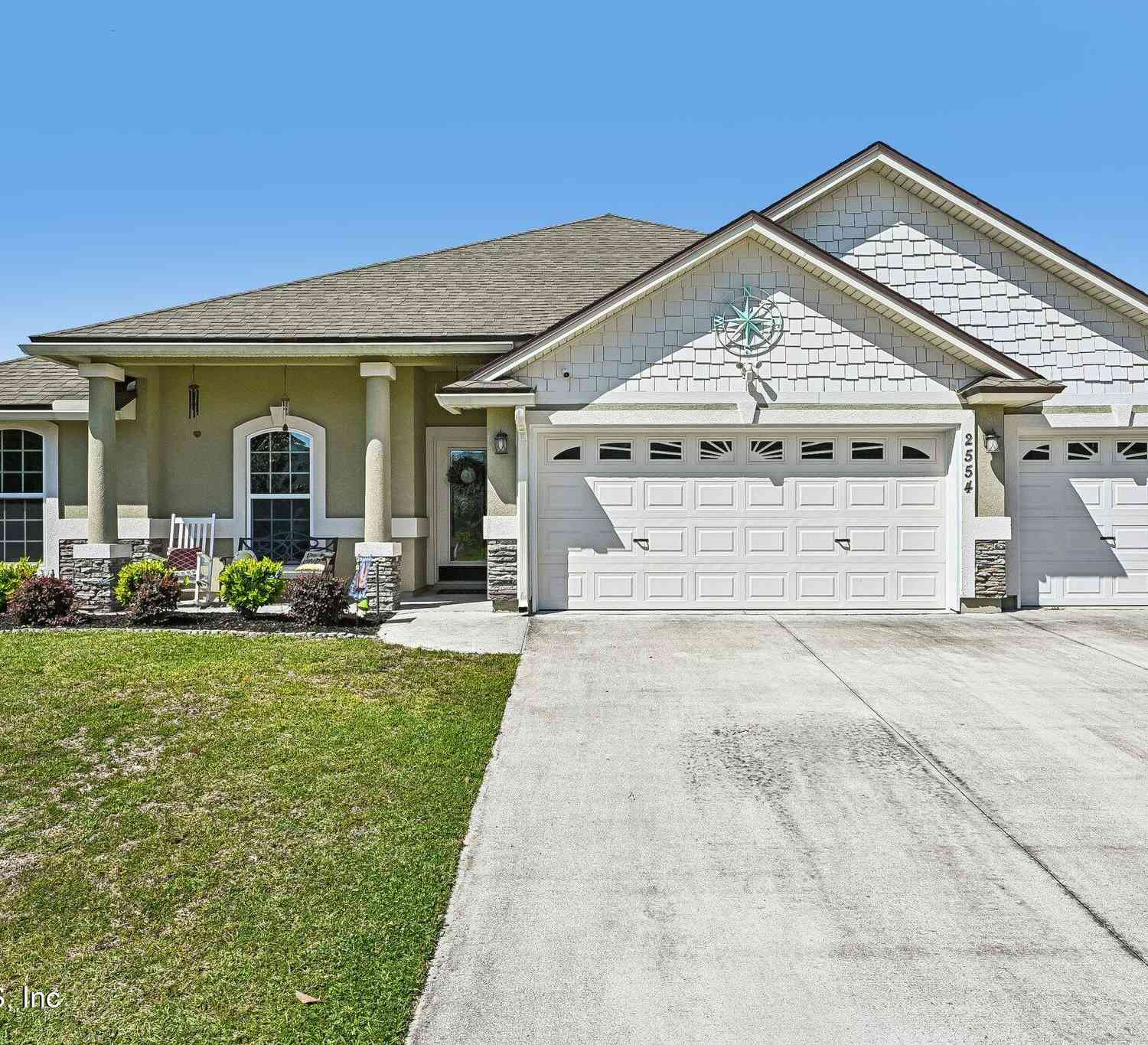 Homes For Sale - 2554 Royal Pointe Drive<br/> Clay County, Green Cove Springs, FL 32043