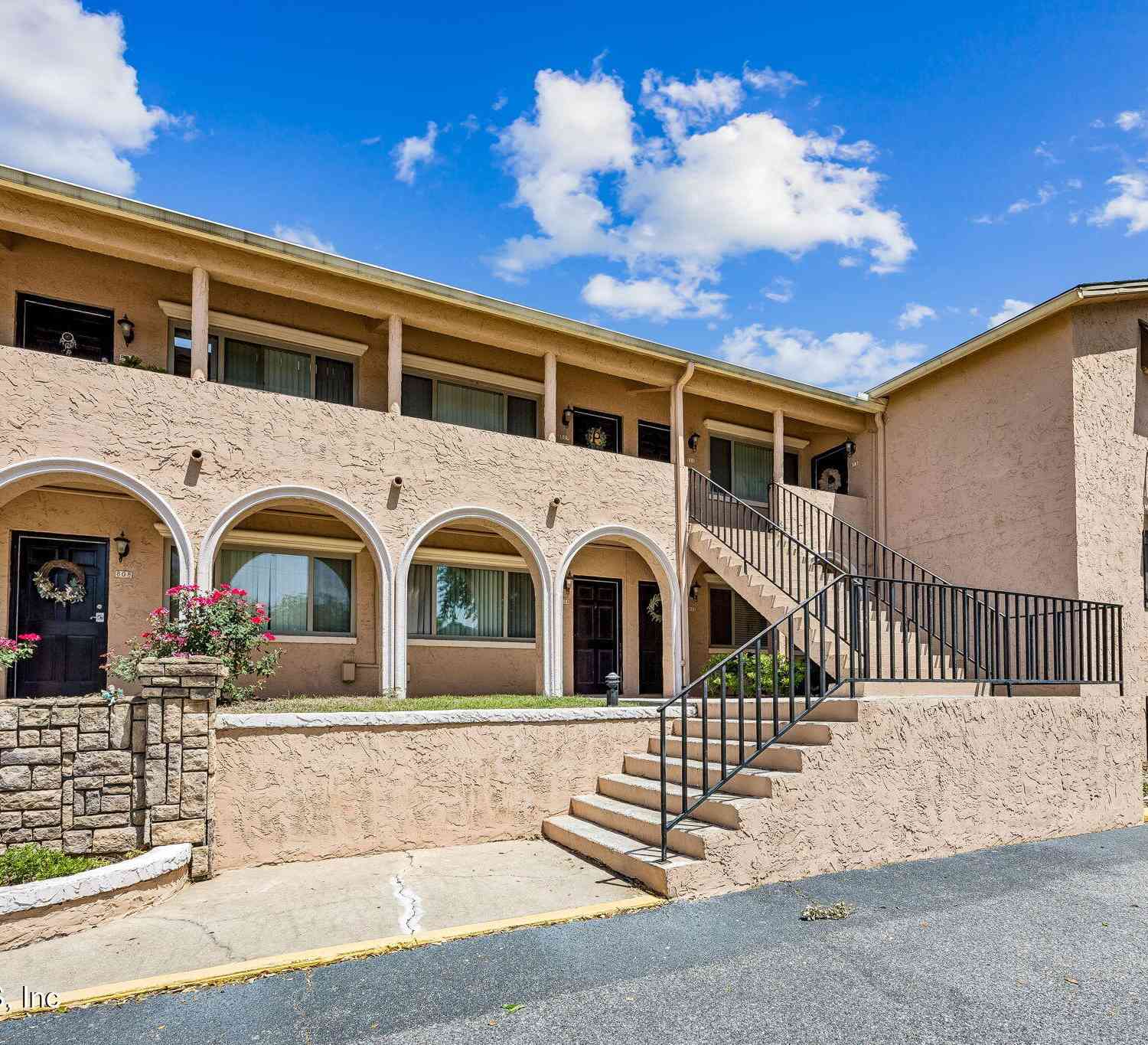 Condo For Sale - 5375 Ortega Farms Boulevard #812<br/> Duval County, Jacksonville, FL 32210