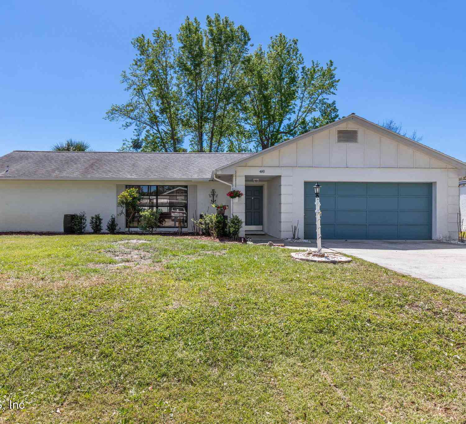 Homes For Sale - 46 Berkshire Lane<br/> Palm Coast, FL 32137