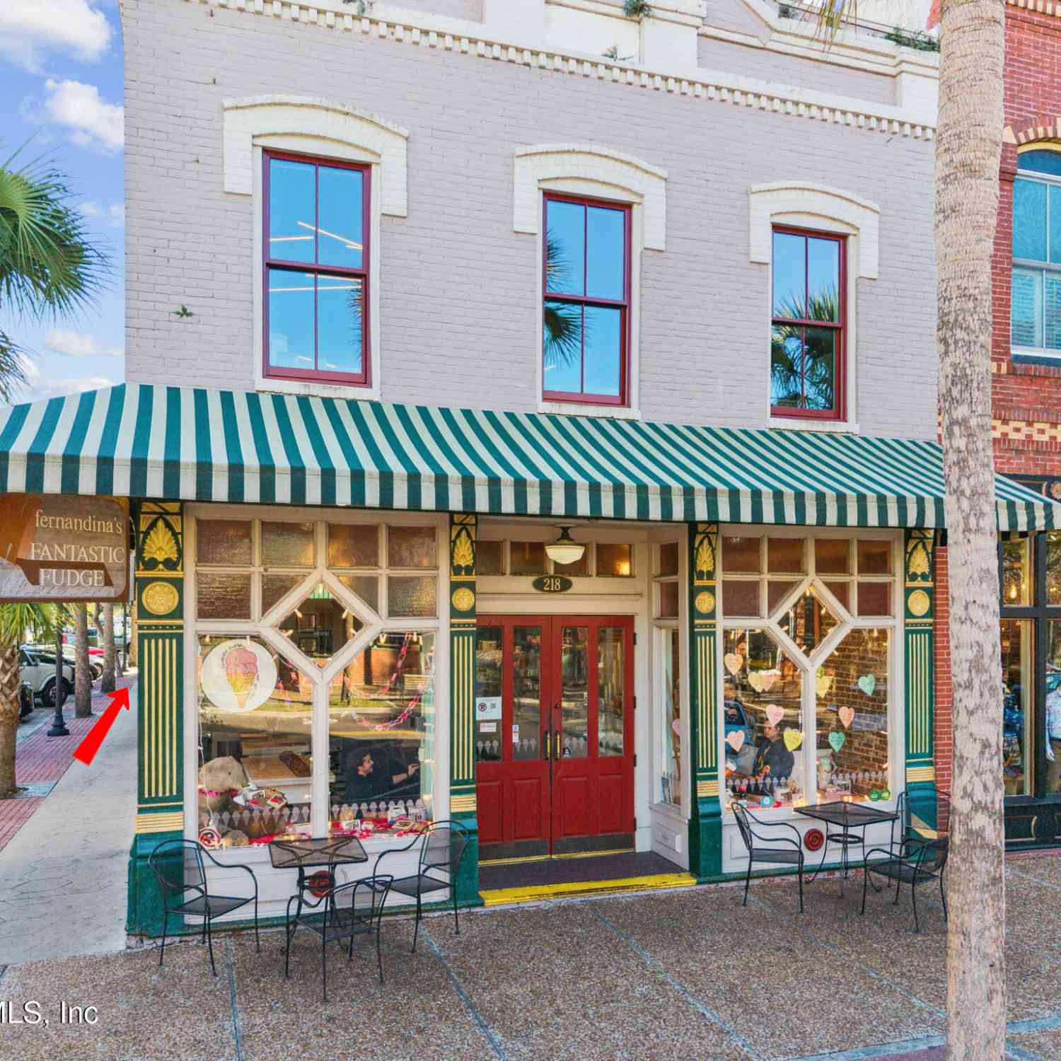 Condo For Sale - 5 3rd Street #UNIT B<br/> Fernandina Beach, FL 32034