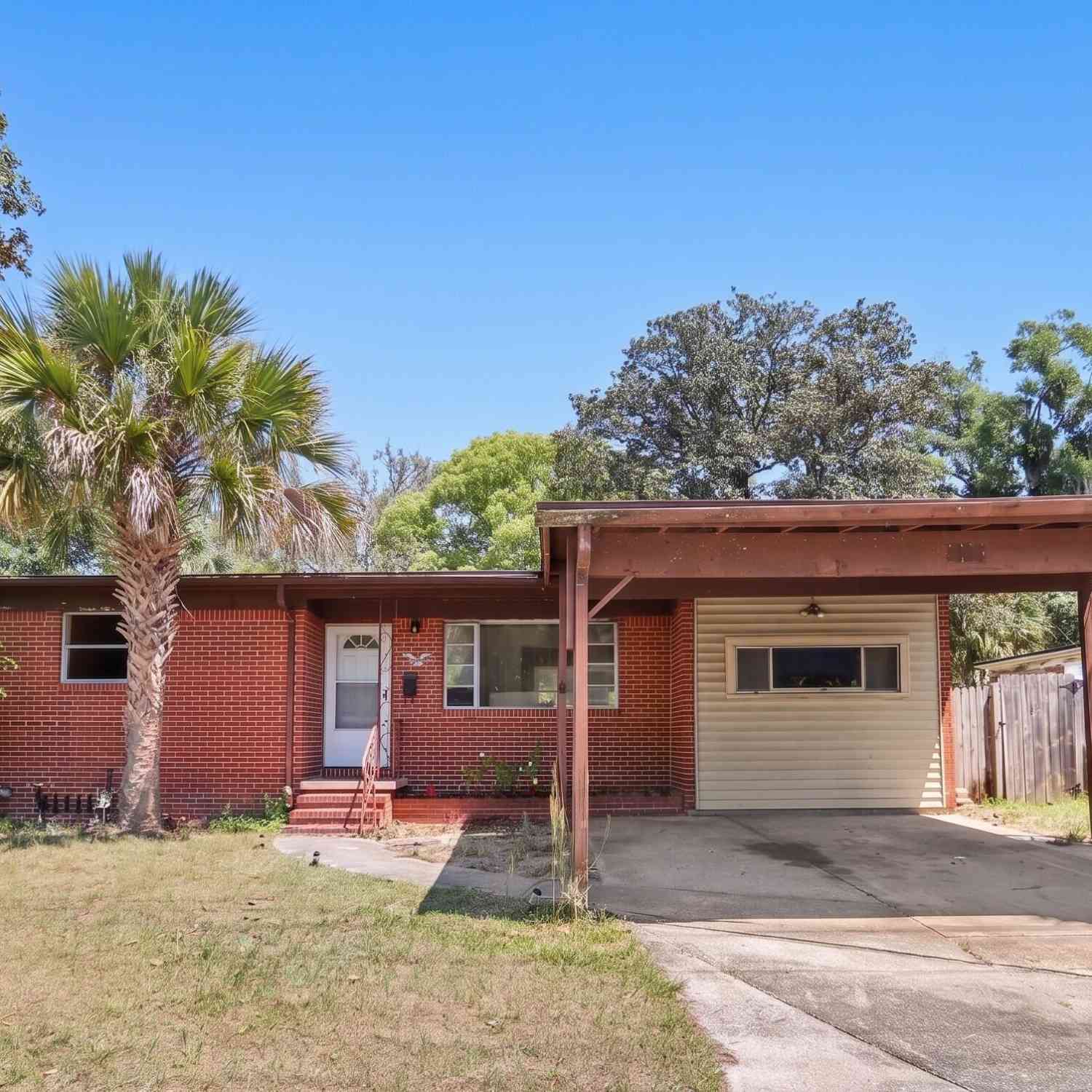 Homes For Sale - 3115 Cesery Boulevard<br/> Jacksonville, FL 32277