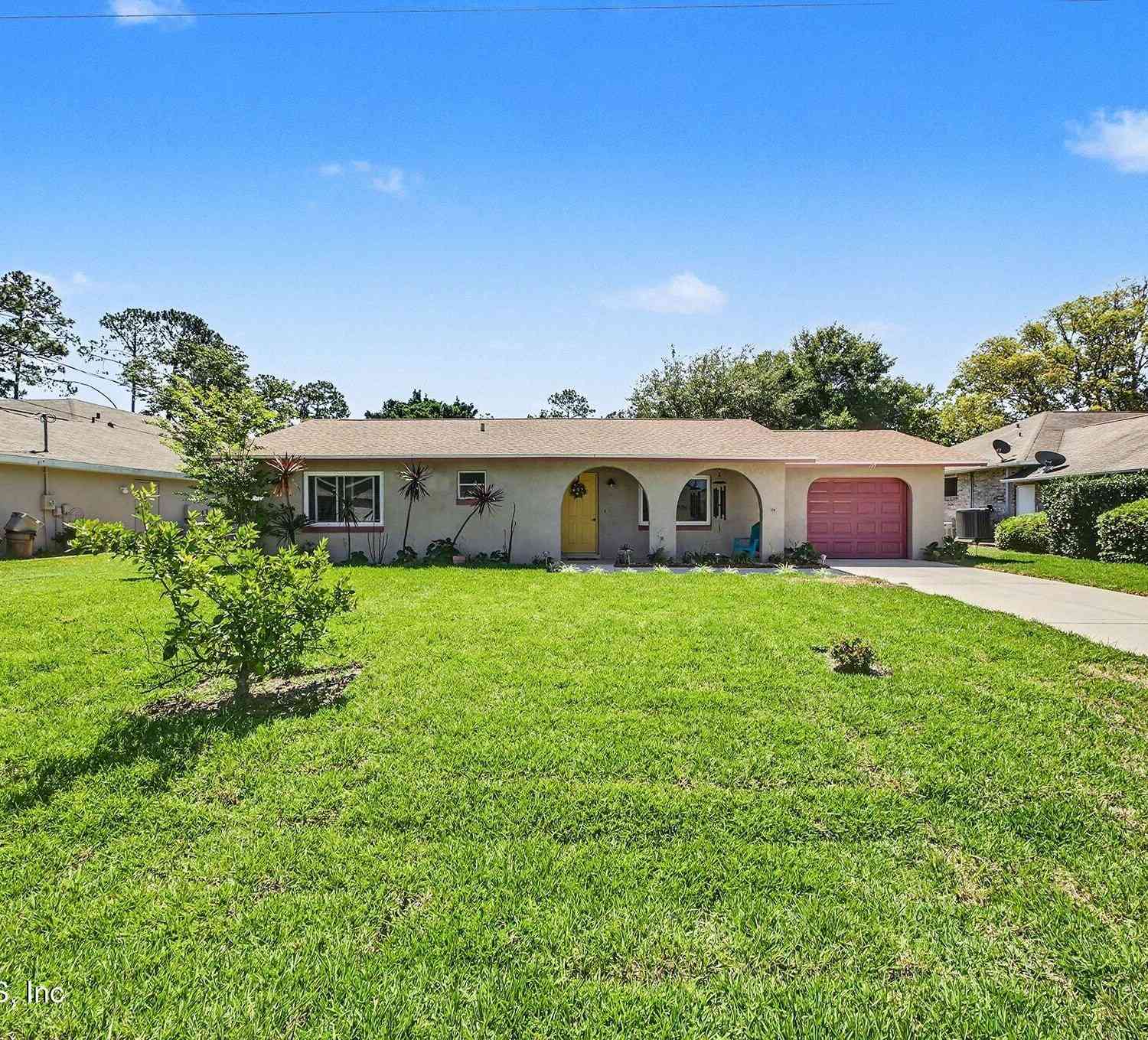Homes For Sale - 115 Forsythe Lane<br/> Palm Coast, FL 32137