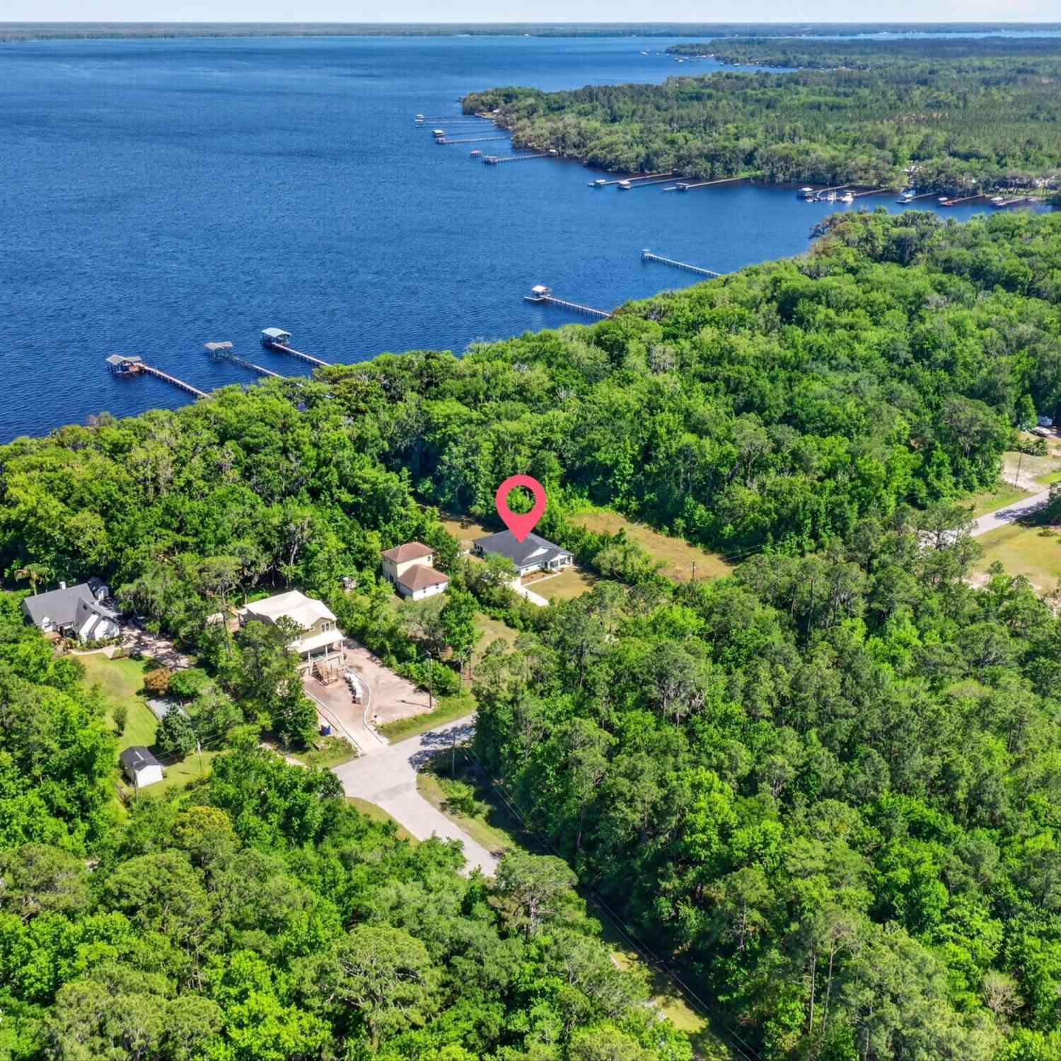 Homes For Sale - 110 Pioneer Trail<br/> Green Cove Springs, FL 32043
