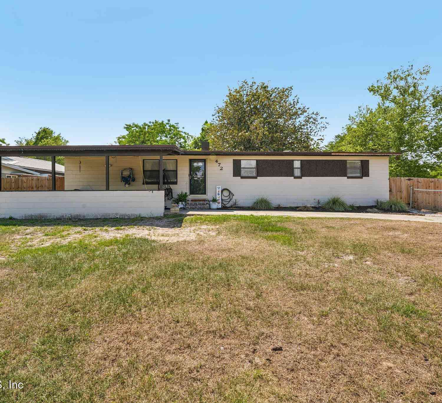 Homes For Sale - 472 Sigsbee Road<br/> Orange Park, FL 32073