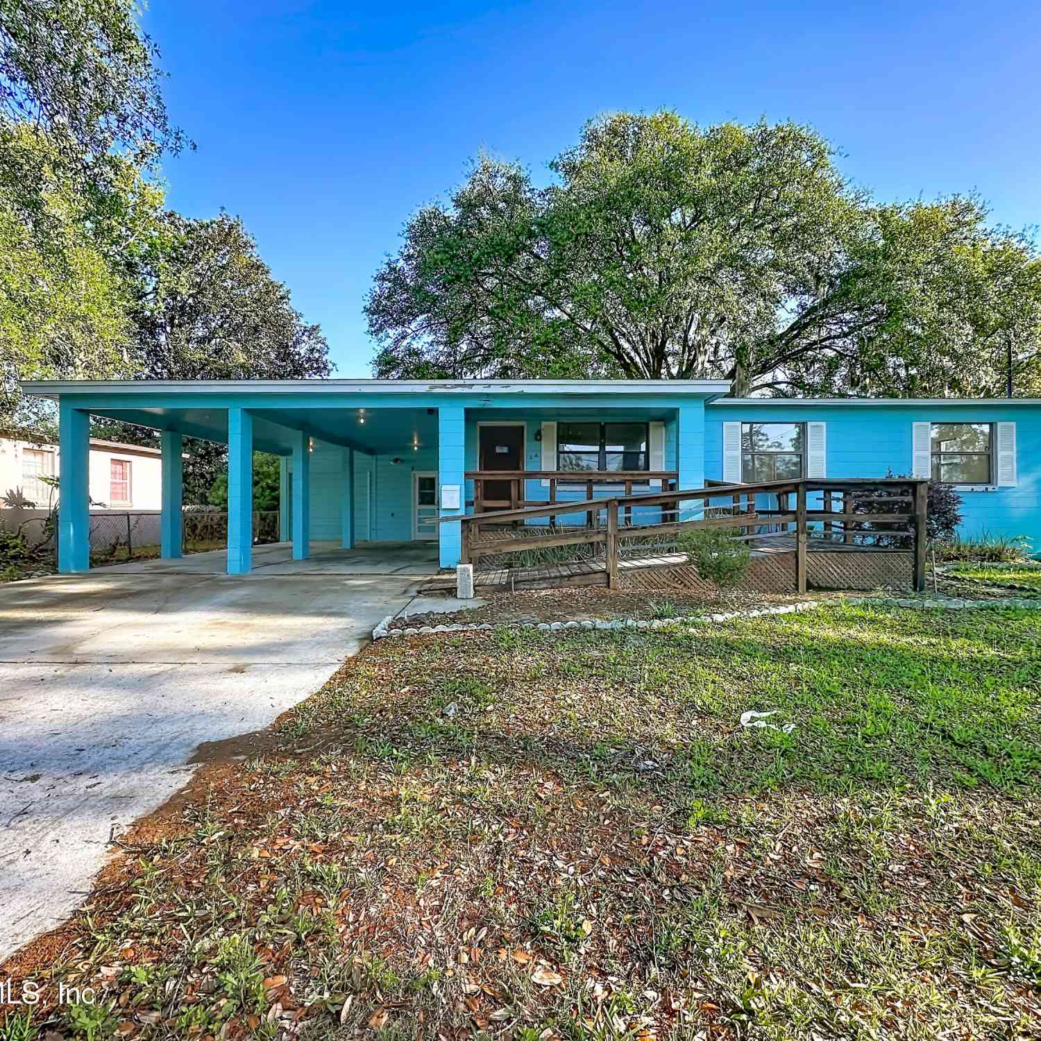 Homes For Sale - 6131 Bartholf Avenue<br/> Jacksonville, FL 32210