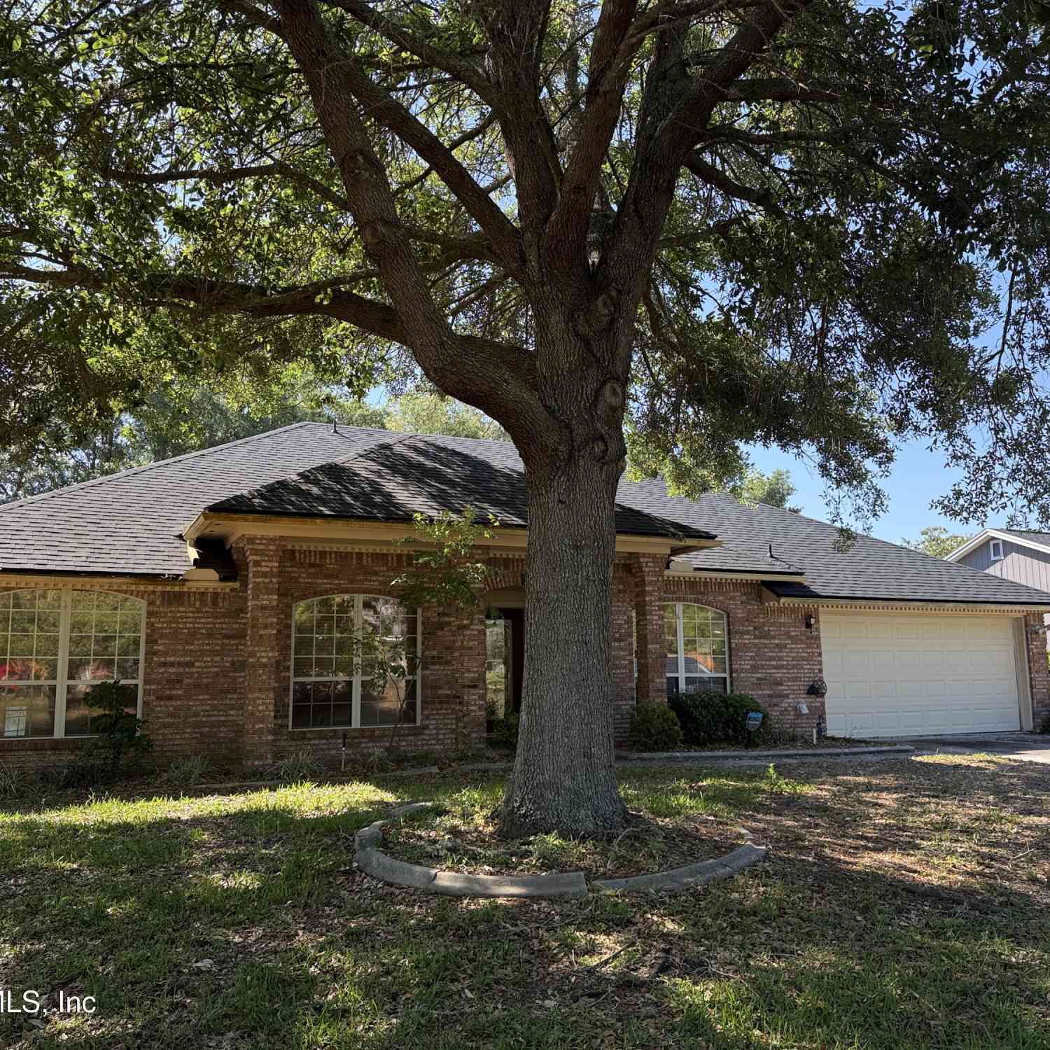 Homes For Sale - 2358 Stonebridge Drive<br/> Orange Park, FL 32065