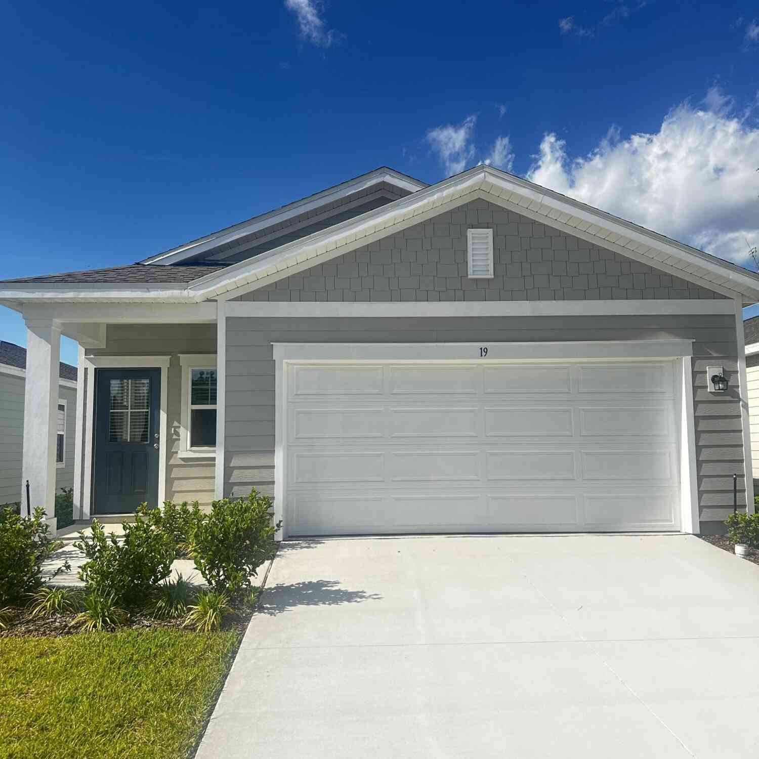 Homes For Sale - 19 Oriole Road<br/> Palm Coast, FL 32164