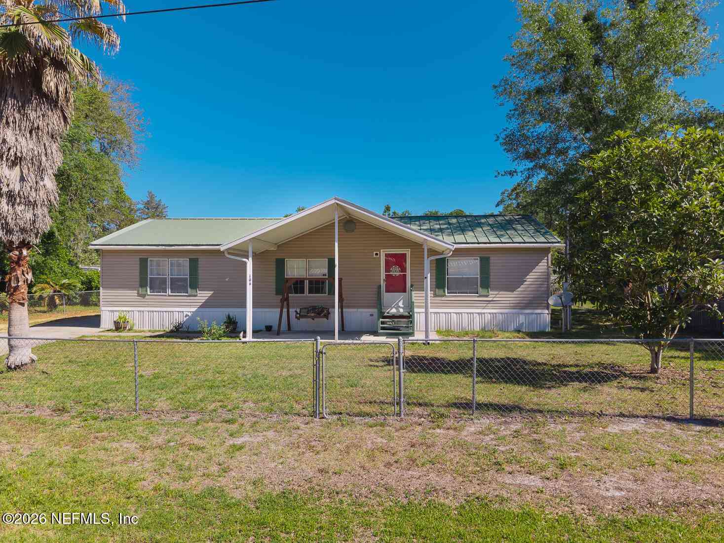 Mobile Home For Sale - 106 Wateroak Road<br/> Satsuma, FL 32189