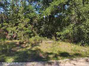 Vacant Land For Sale - 210 Duval Drive<br/> Interlachen, FL 32148