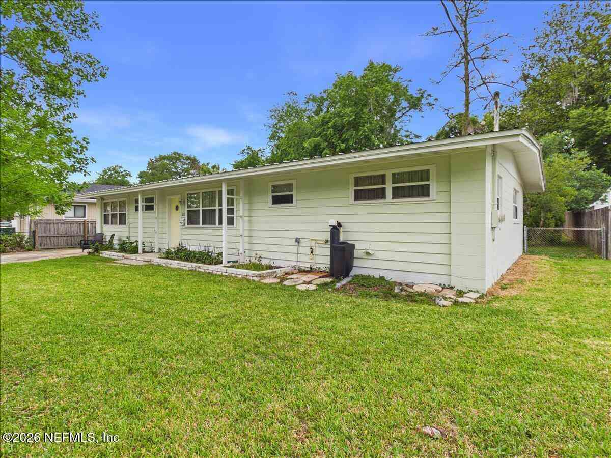 Homes For Sale - 1123 Ovington Road<br/> Jacksonville, FL 32216