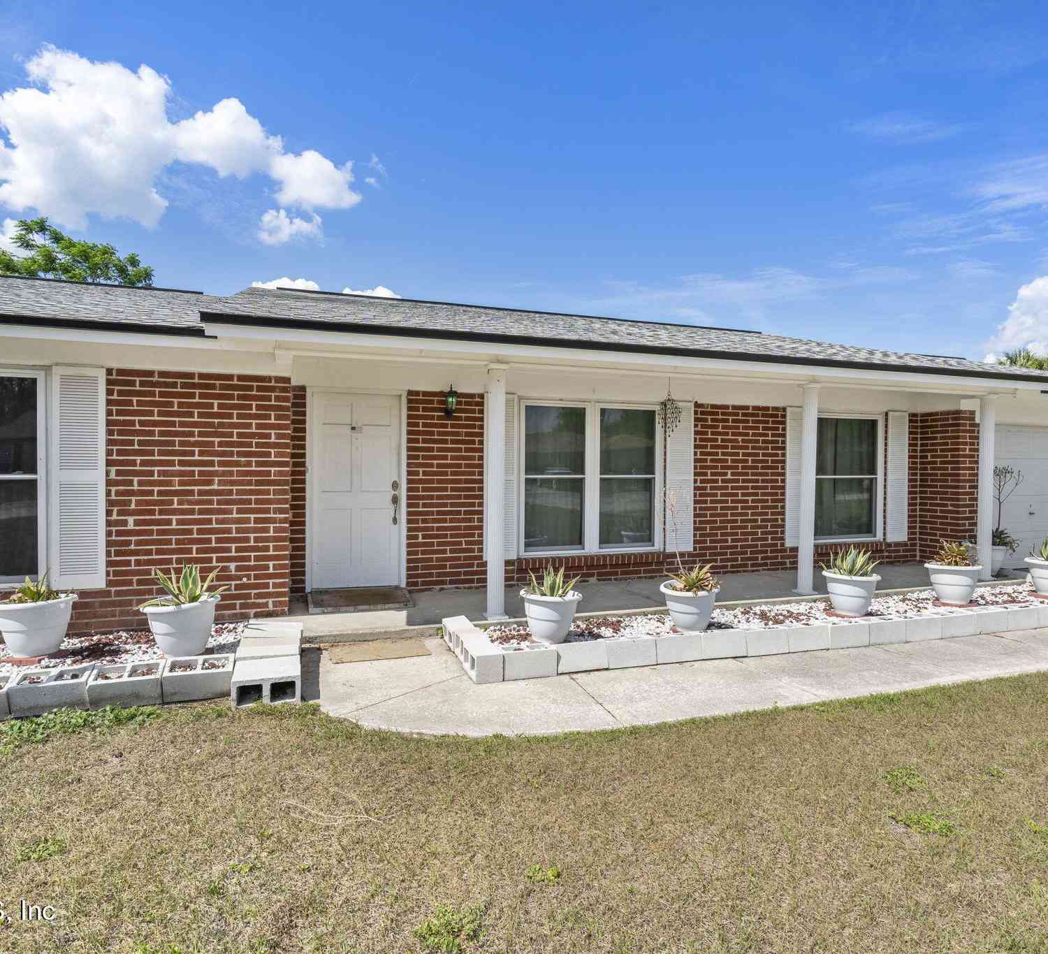 Homes For Sale - 5479 Weaver Road<br/> Orange Park, FL 32073