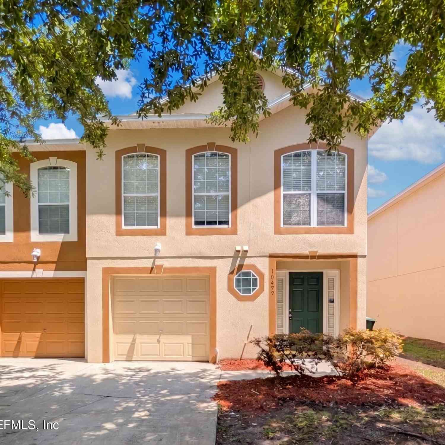 Townhouse For Sale - 10499 Autumn Trace Road<br/> Jacksonville, FL 32257