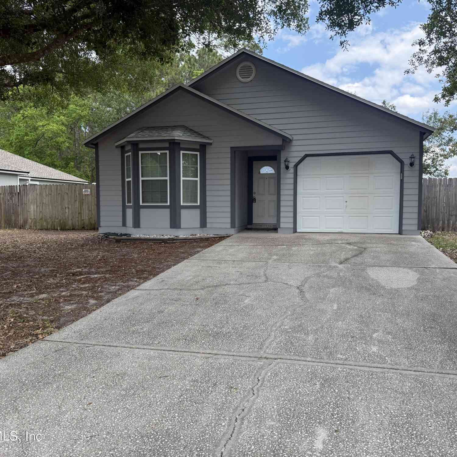 Homes For Sale - 1802 Sheraton Lakes Circle<br/> Middleburg, FL 32068