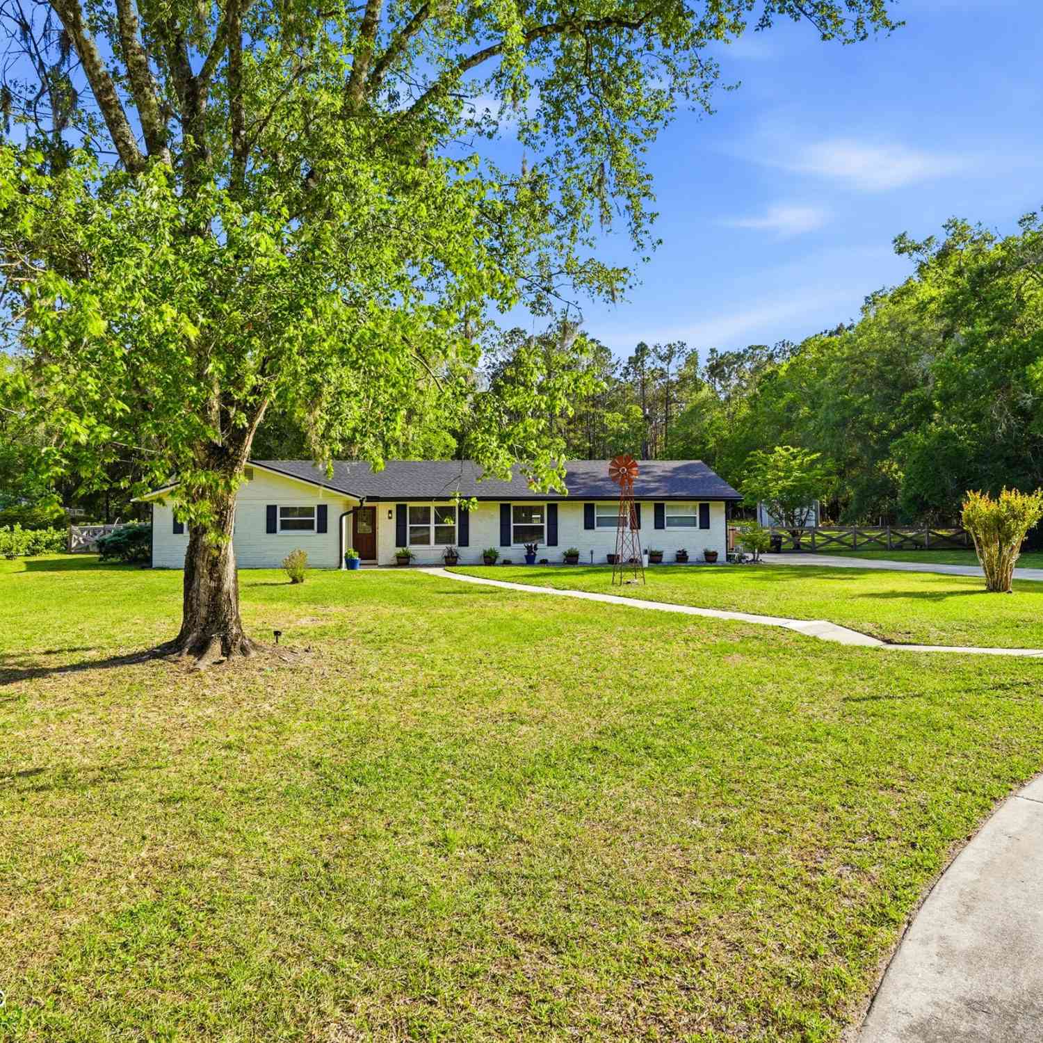 Homes For Sale - 4143 Everett Avenue<br/> Middleburg, FL 32068