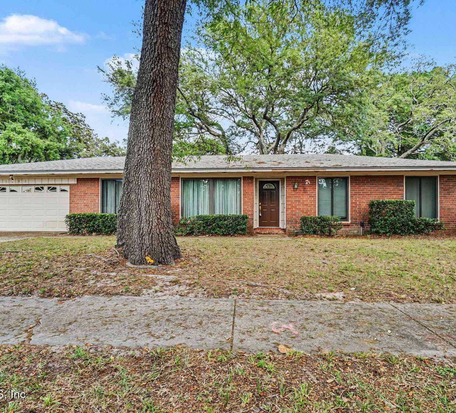 Homes For Sale - 3991 Post Oak Road<br/> Jacksonville, FL 32277