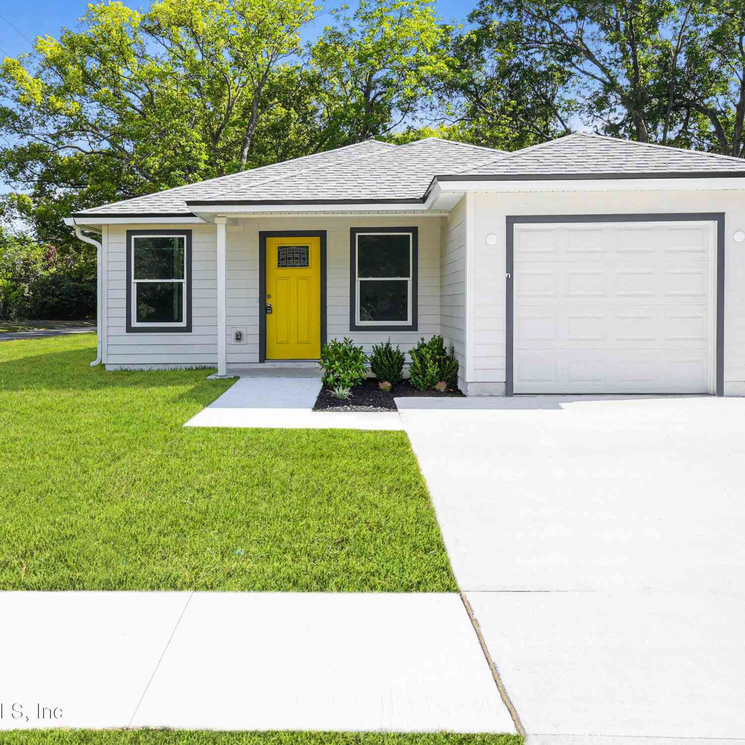 Homes For Sale - 1862 W 27th Street<br/> Jacksonville, FL 32209