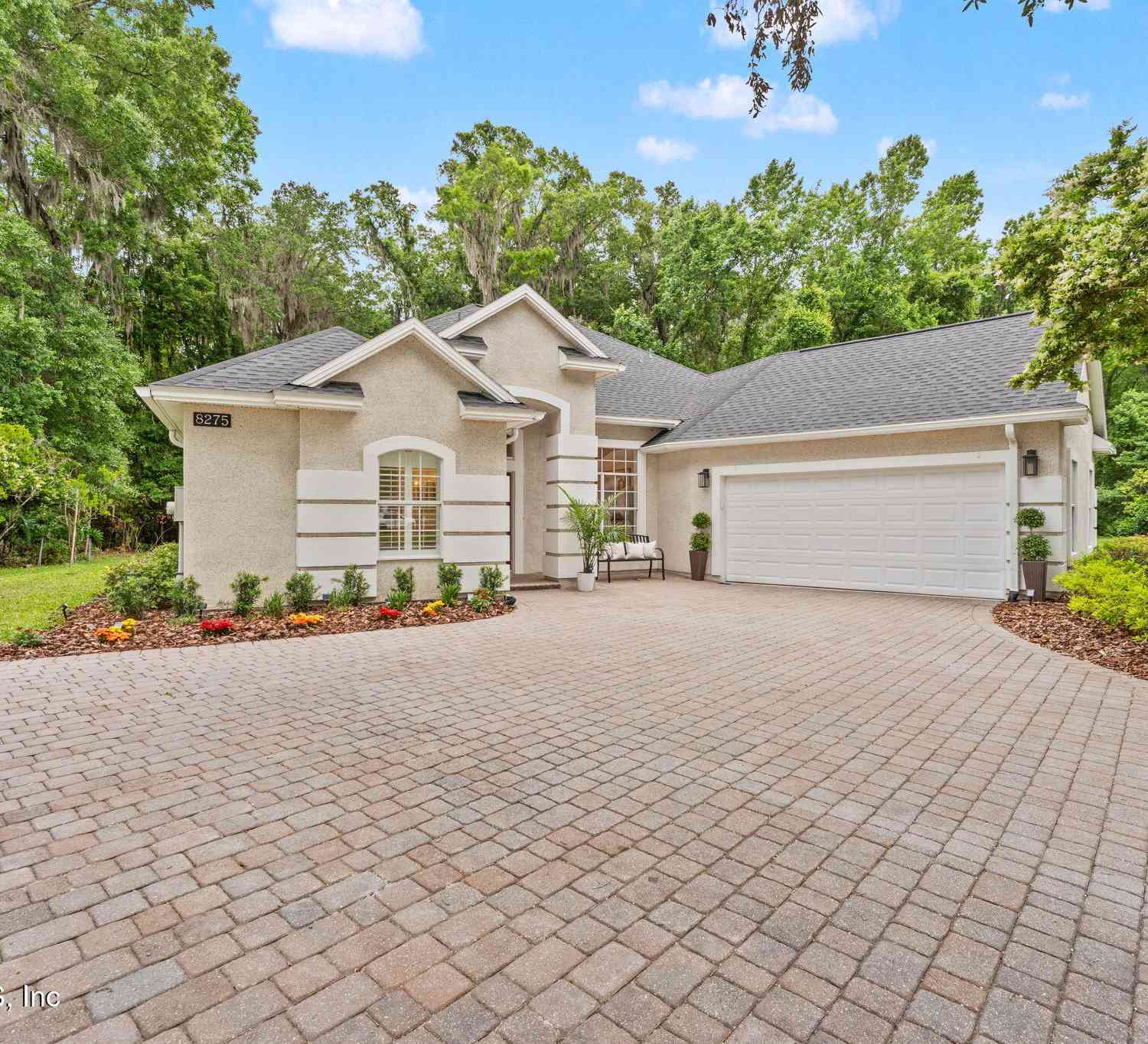 Homes For Sale - 8275 Persimmon Hill Lane<br/> Jacksonville, FL 32256