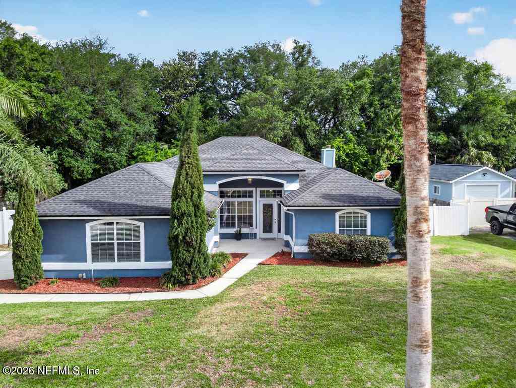 Homes For Sale - 6725 Beatrix Drive<br/> Jacksonville, FL 32226