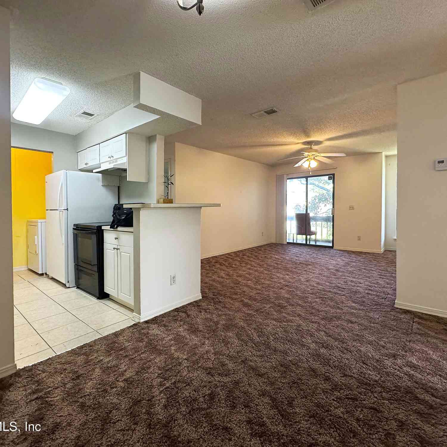Condo For Rent - 10200 Belle Rive Boulevard #80<br/> Jacksonville, FL 32256