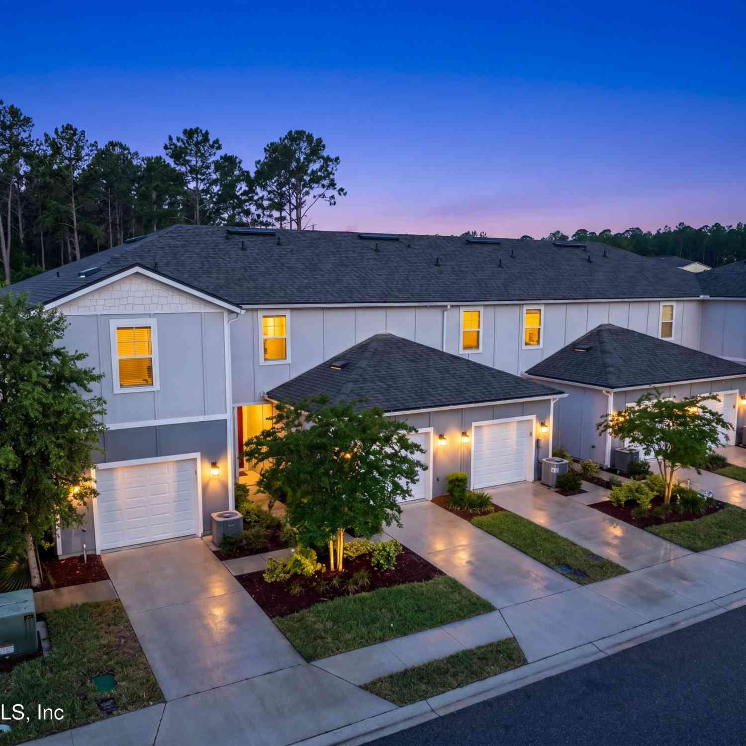 Homes For Sale - 86848 Mainline Road<br/> Yulee, FL 32097