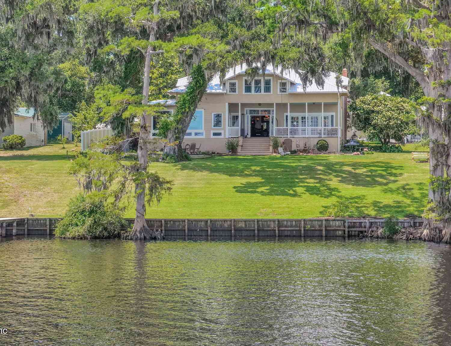 Homes For Sale - 517 S Prospect Street<br/> Putnam County, Crescent City, FL 32112