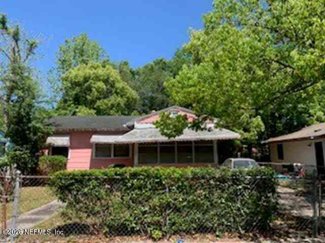 Homes For Sale - 1565 W 27th Street<br/> Jacksonville, FL 32209