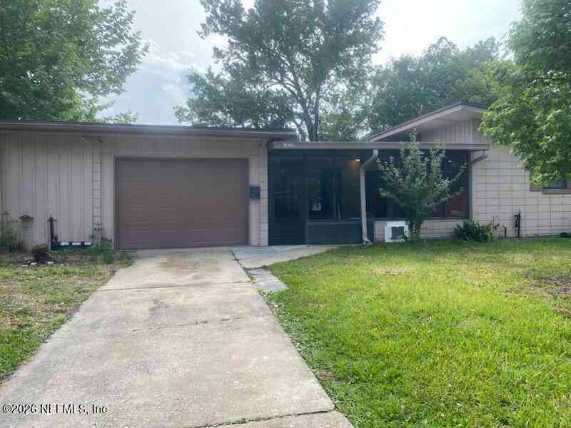 Homes For Sale - 1038 La Marche Drive<br/> Jacksonville, FL 32205