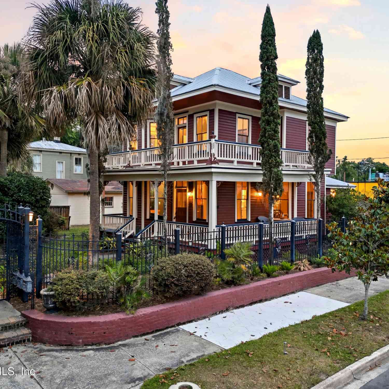 Homes For Sale - 9 W 5th Street<br/> Jacksonville, FL 32206