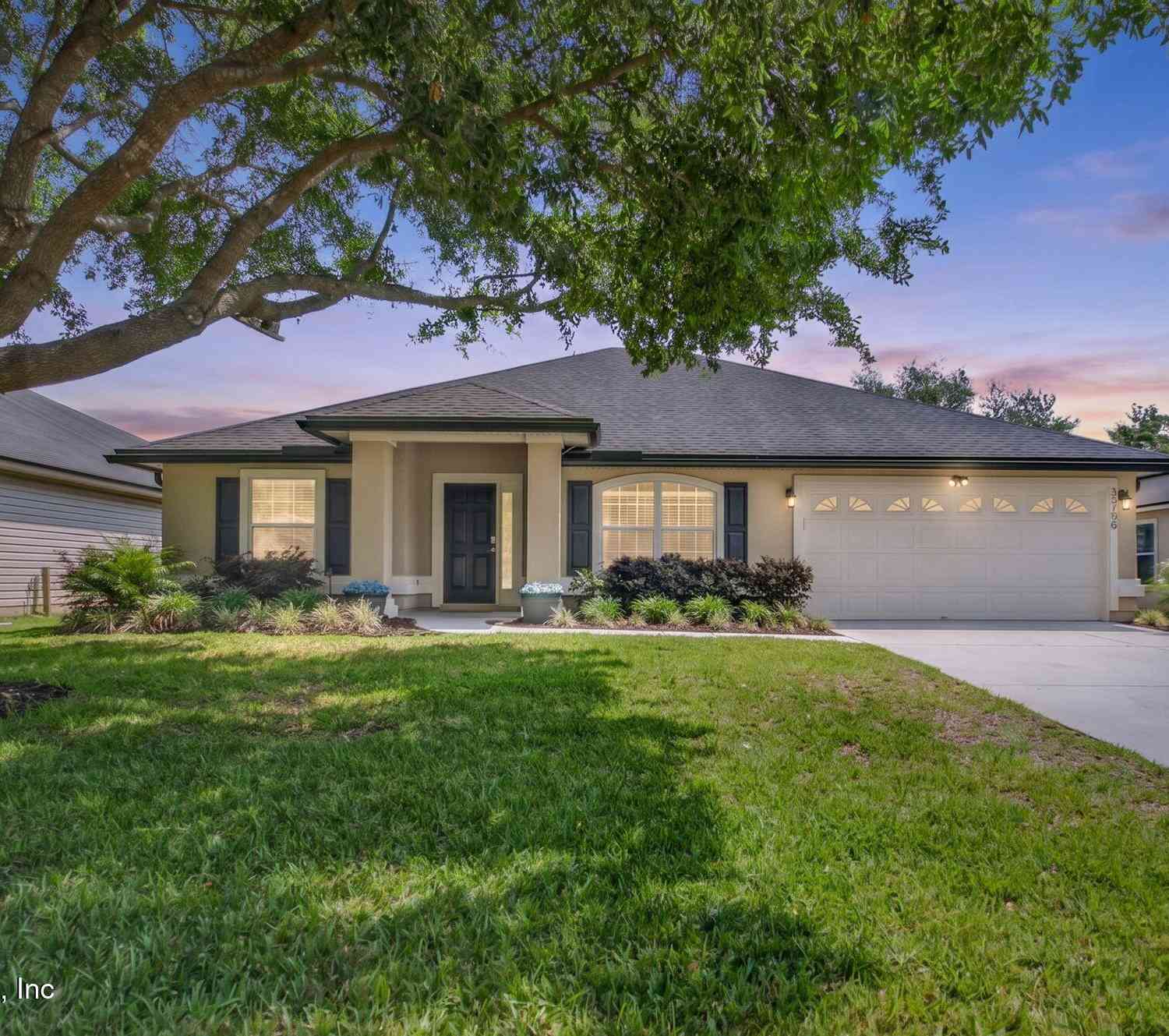 Homes For Sale - 3706 Summit Oaks Drive<br/> Clay County, Green Cove Springs, FL 32043