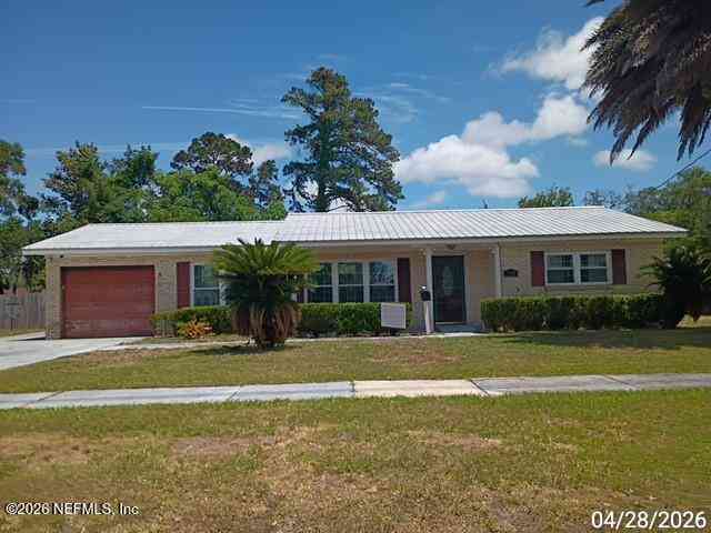 Homes For Sale - 3543 Jacona Drive<br/> Jacksonville, FL 32277