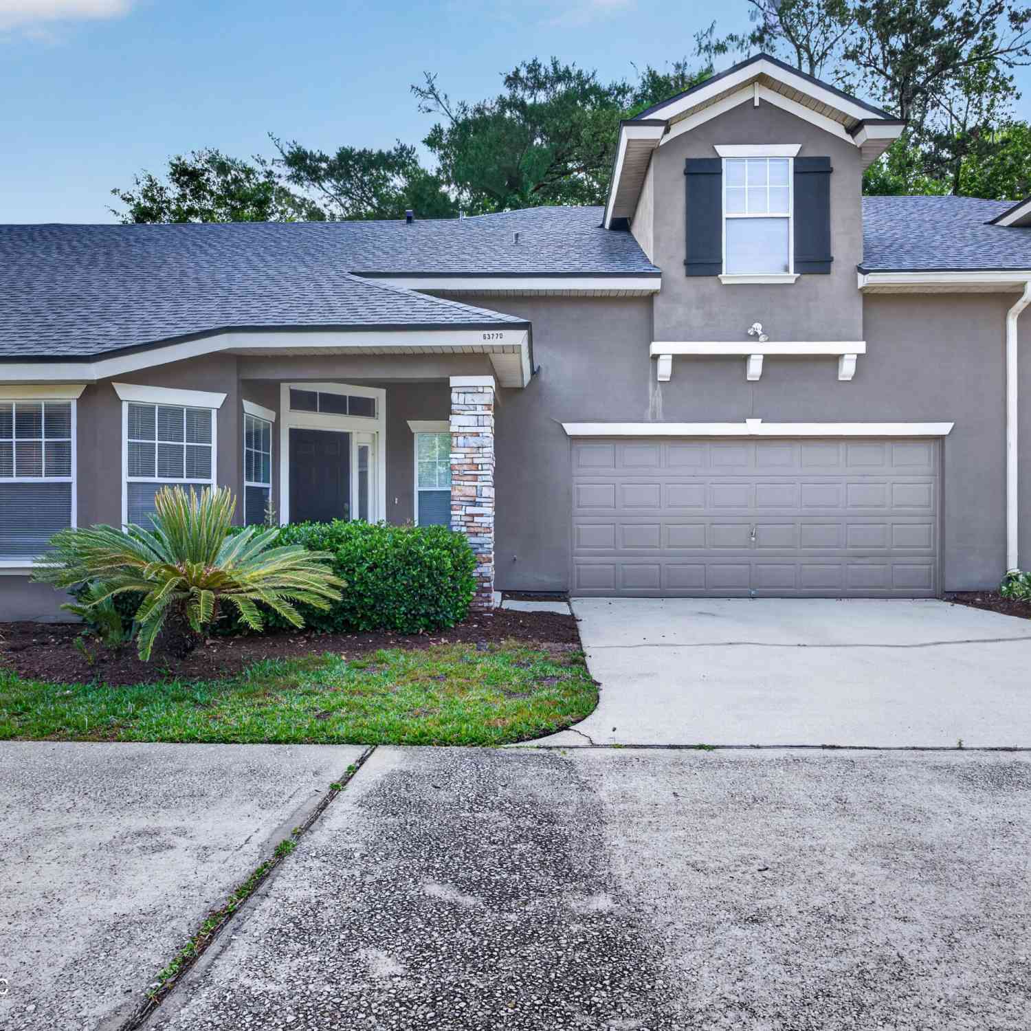 Townhouse For Rent - 6377 Island Forest Drive #D<br/> FlemingKey, FL 32003
