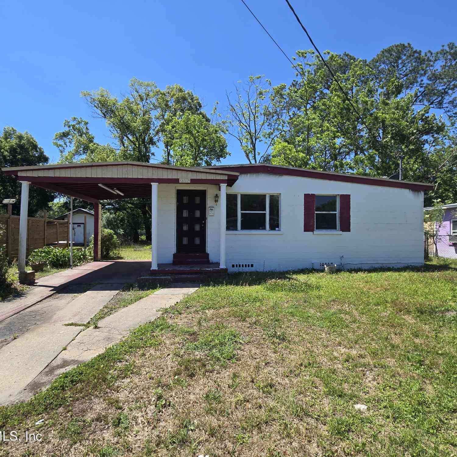 Homes For Sale - 2736 Lippia Road<br/> Jacksonville, FL 32209